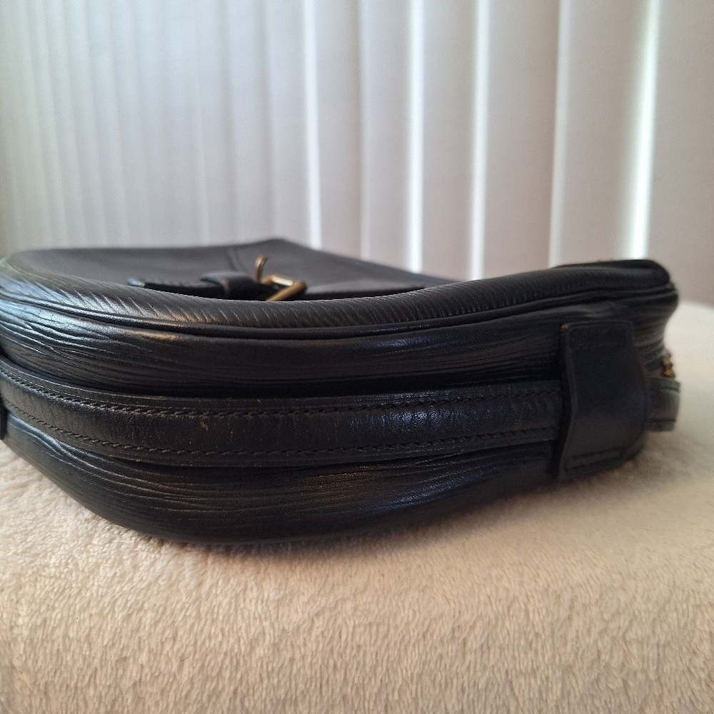 Louis Vuitton Jeune Fille - Picture 6 of 16